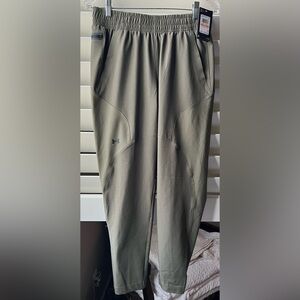 Under Armour - NWT - S/P/CH  Olive Pants
